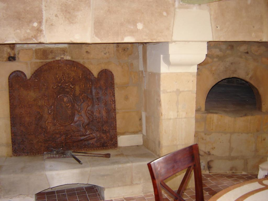 Logis Demeure De La Vignole Hotel Turquant Exterior foto